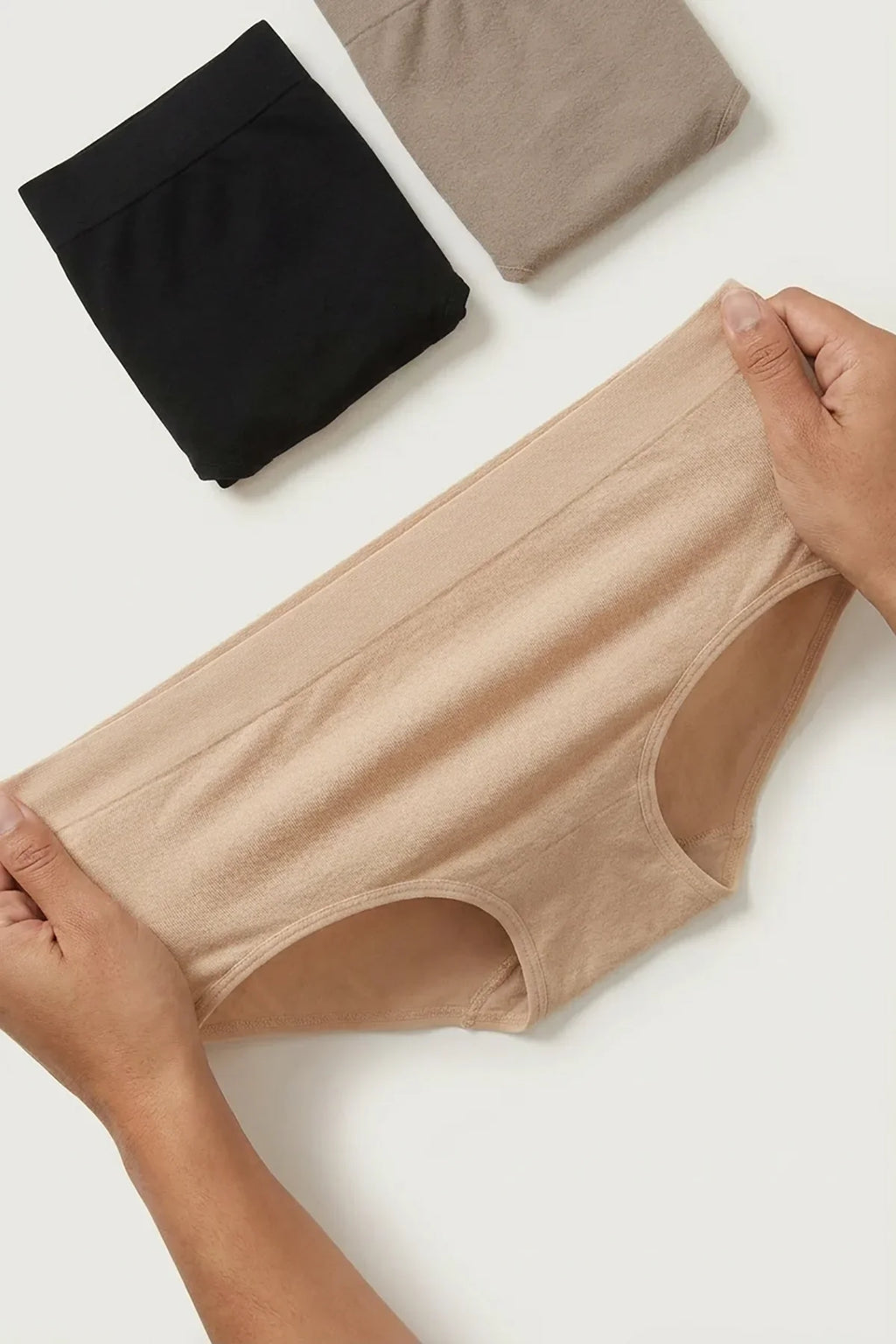 BLS - Seamless High Waist Briefs Pack of 3 - Skin-Chocolate-Black