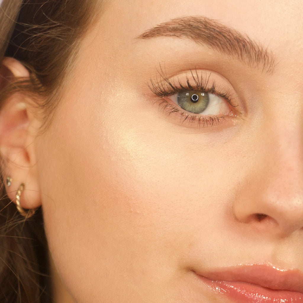 Revolution - Beam Bright Highlighter Bronze Baddie