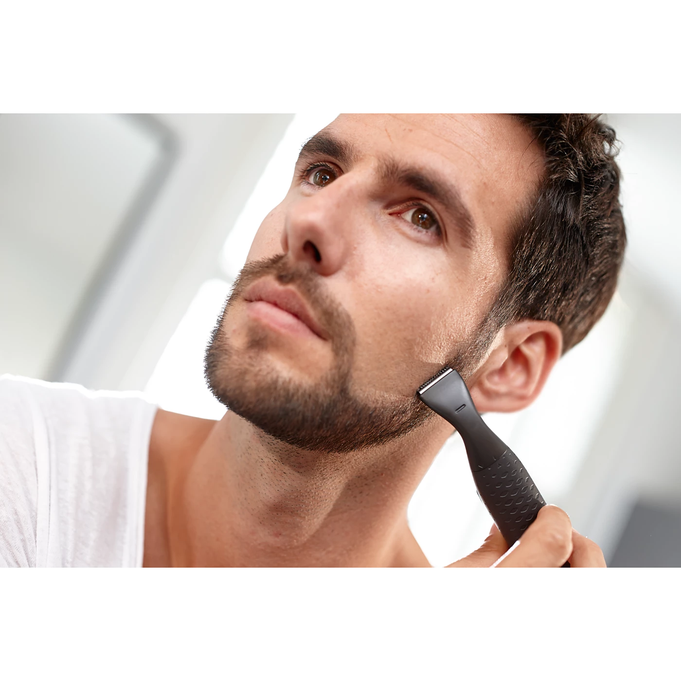 Philips - MG1100/16 Multigroom series 1000 Ultra-precise beard styler