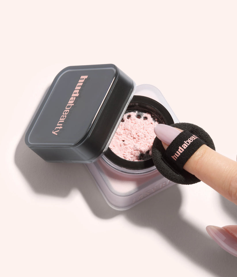 Huda Beauty - Baby Bake Loose Baking And Setting Powder