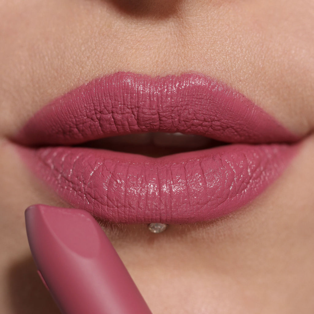 Revolution - Lip Allure Soft Satin Lipstick Berry Boss