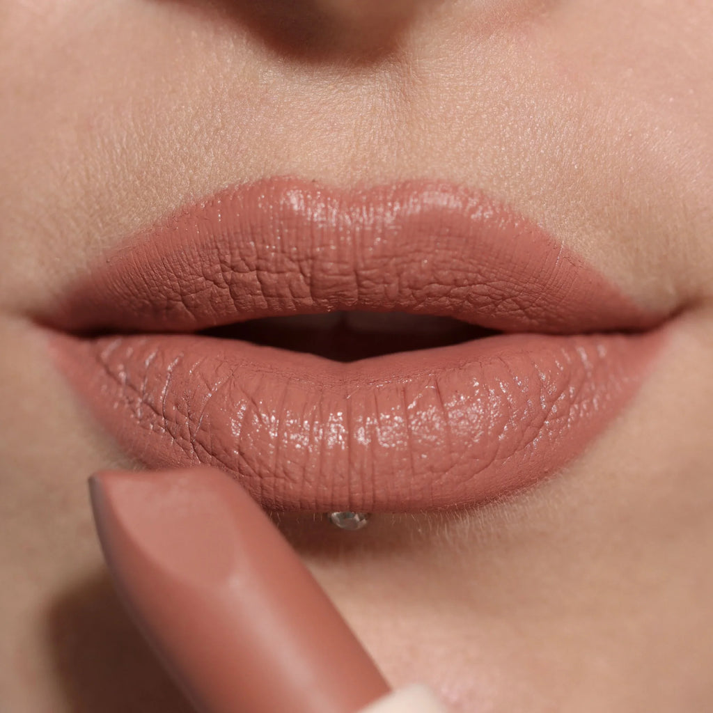 Revolution - Lip Allure Soft Satin Lipstick Chauffeur Nude