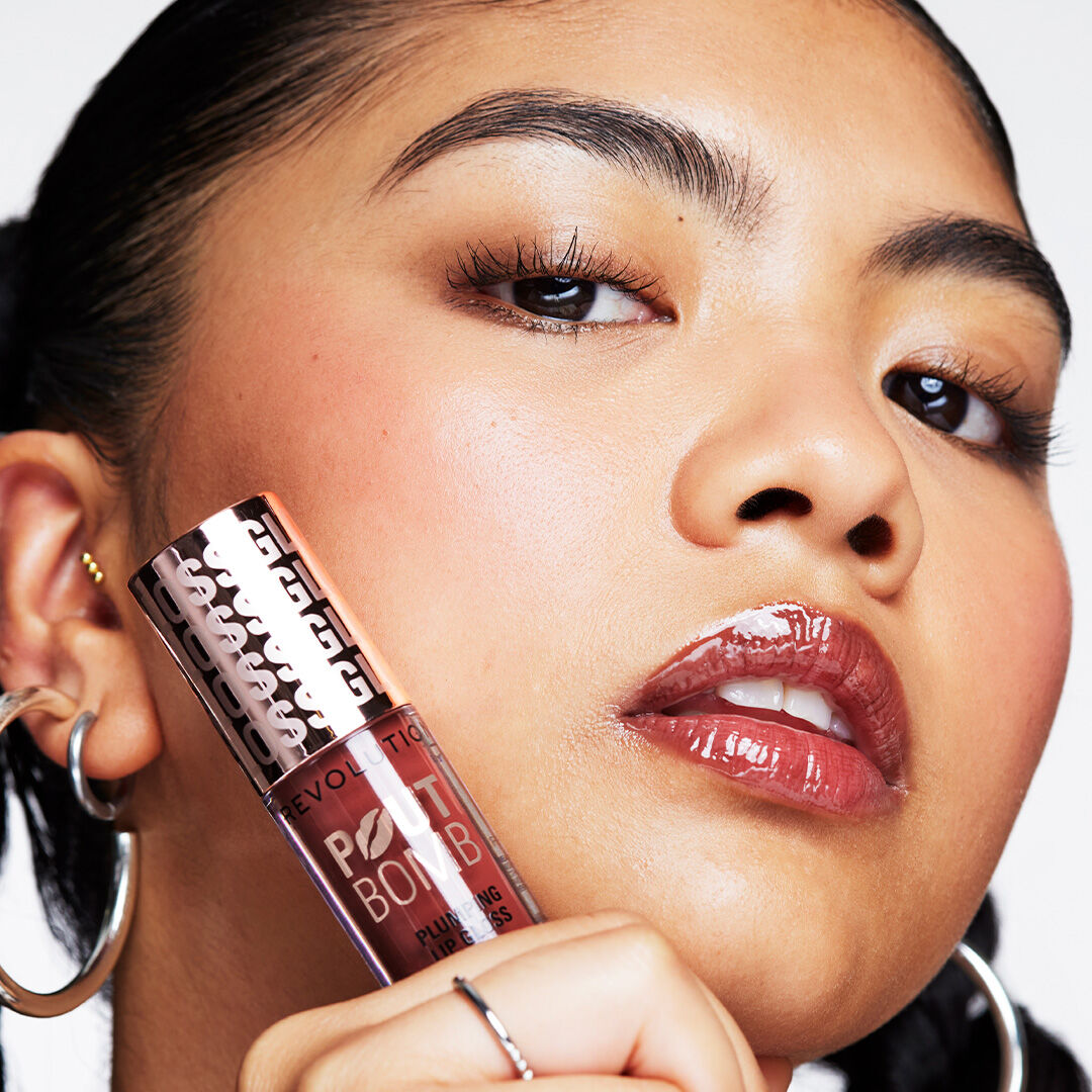 Revolution - Pout Bomb Plumping Gloss Espresso Cool Nude