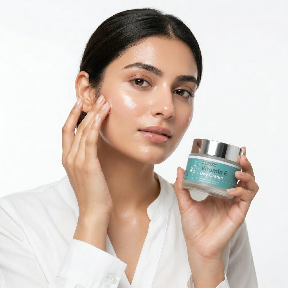 Aptlura Vitamin E Moisturising Day Cream – 50ml