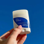 Isntree - Hyaluronic Acid Airy Sun Stick